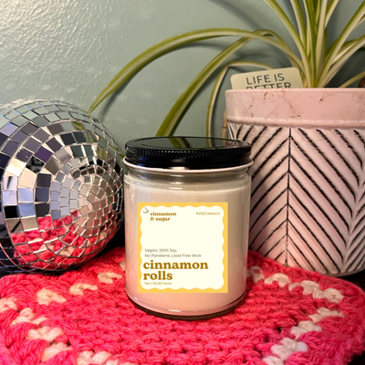 Hand-Poured, Soy, & Vegan Candle: Cinnamon Rolls