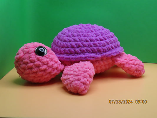Small Crochet Turtle: Pink and Purple