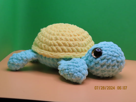 Small Crochet Turtle: Mint and Yellow