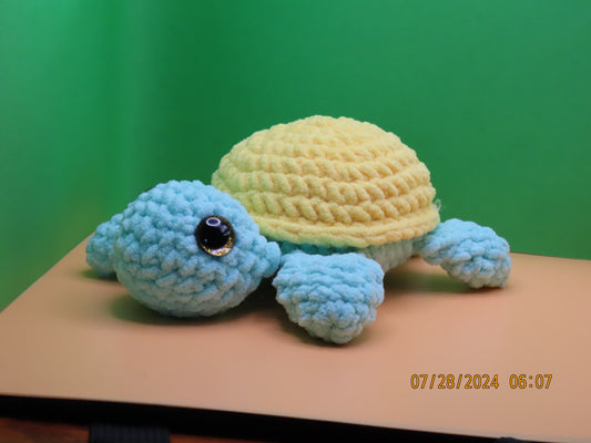 Small Crochet Turtle: Mint and Yellow