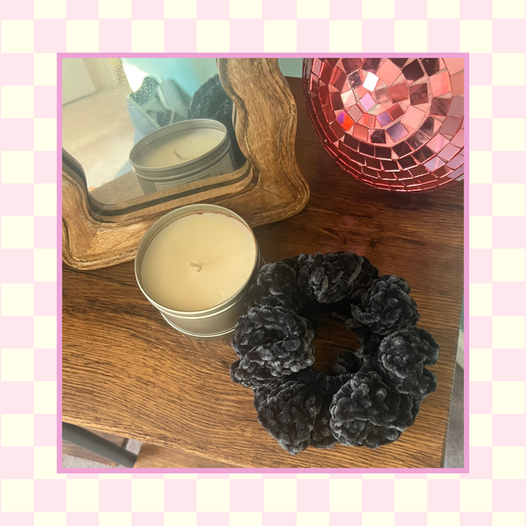 scrunchie, black